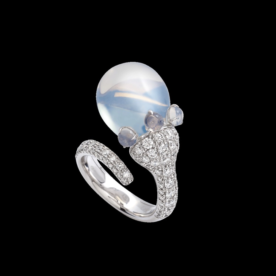 Gioielleria Chantecler | Anello Joyful In Oro Bianco 18Kt, Diamanti E Poire In Cristallo Color Milky. Cod.41872