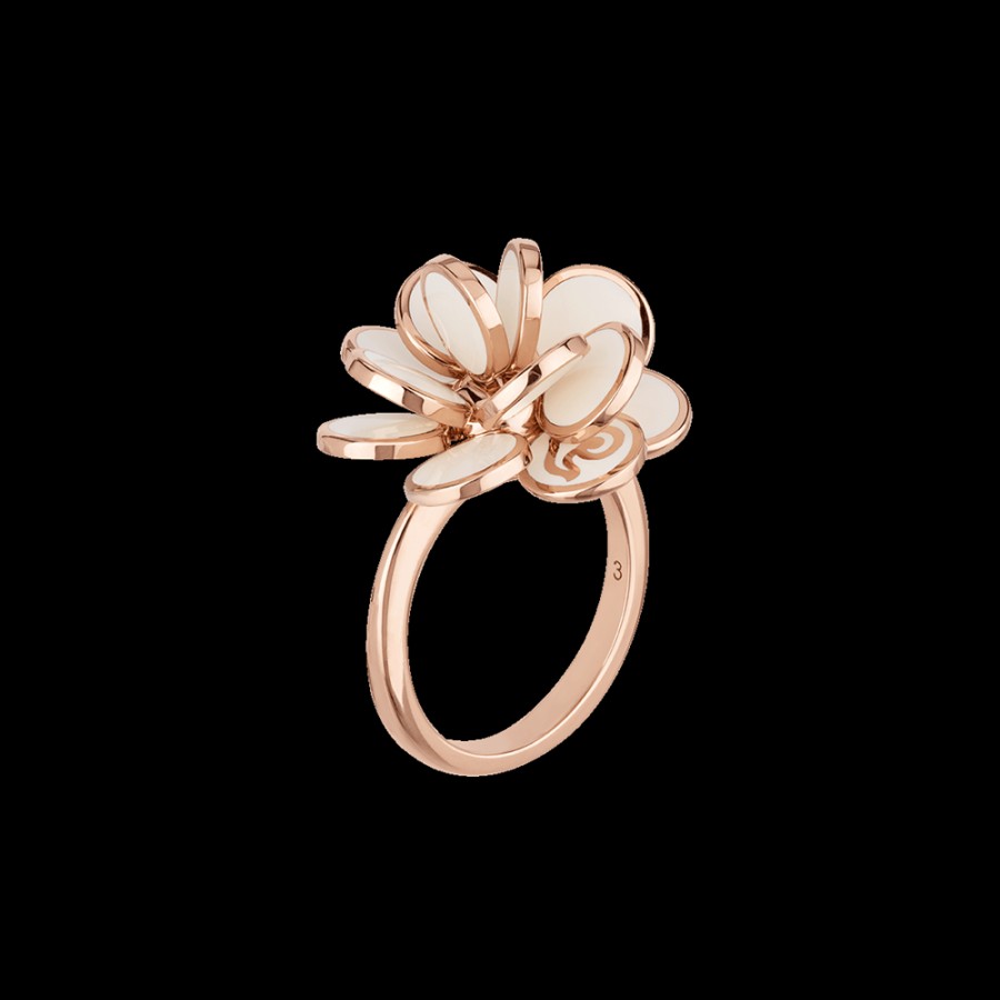 Gioielleria Chantecler | Anello Fiore Paillettes Piccolo In Oro Rosa 18Kt E Smalto Bianco Cod.35256