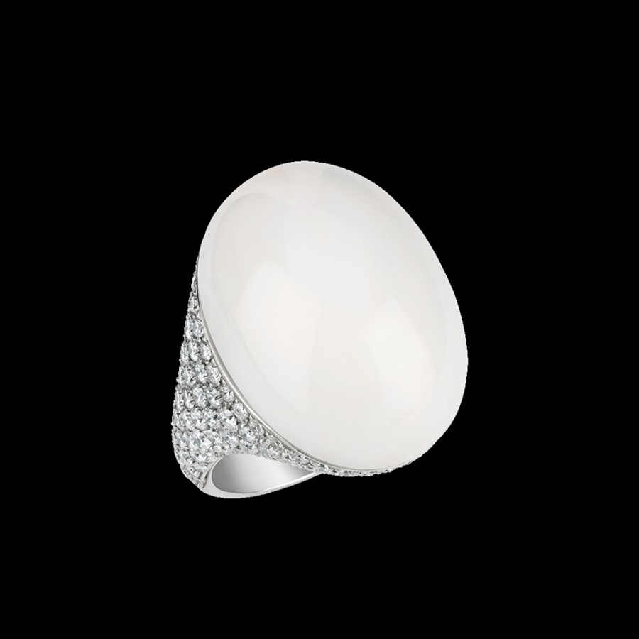 Gioielleria Chantecler | Anello Cherie In Oro Bianco 18Kt, Pave Di Diamanti E Corallo Bianco Cod.24923